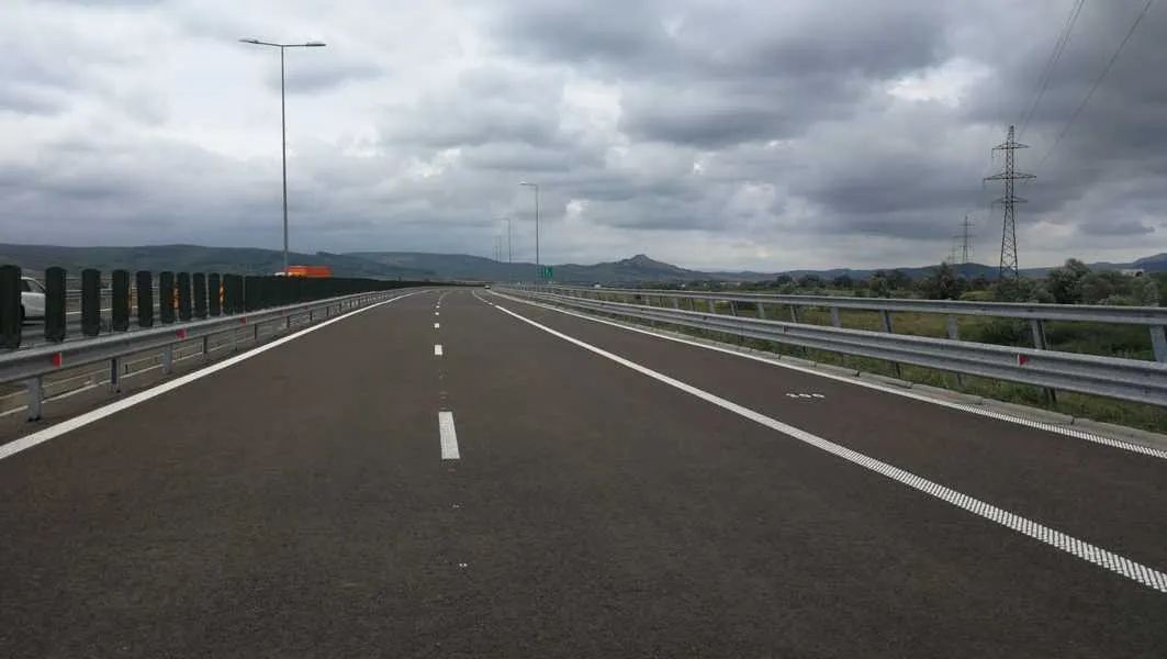 image-2019-08-14-23314630-70-autostrada-lugoj-deva-deschisa-spre-ilia