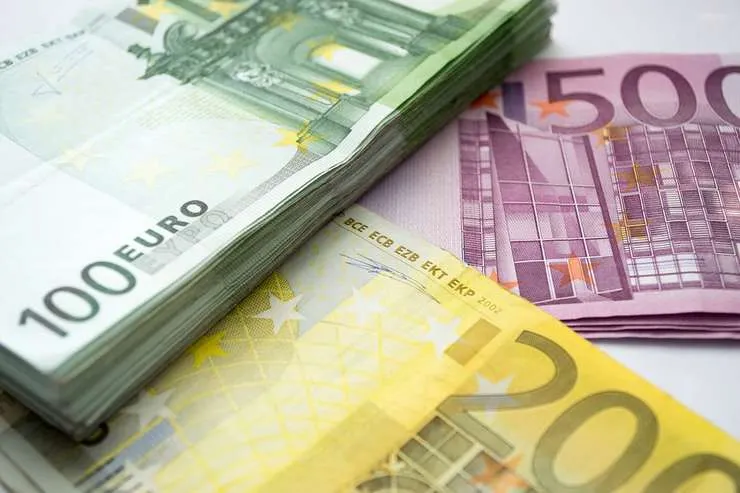 1010euro_40