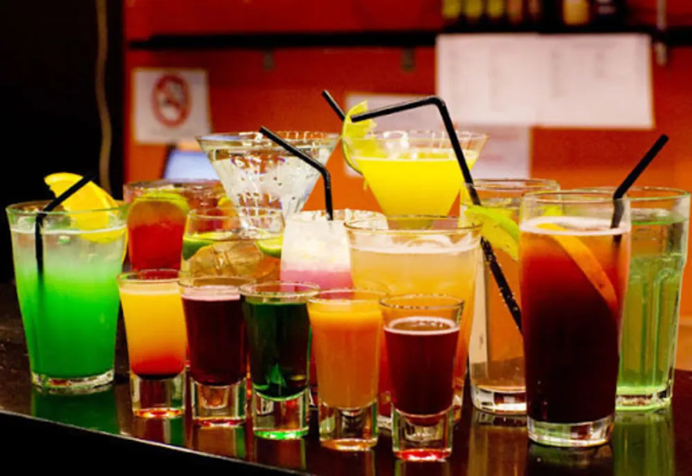 România are cele mai IEFTINE băuturi alcoolice din Uniunea Europeană