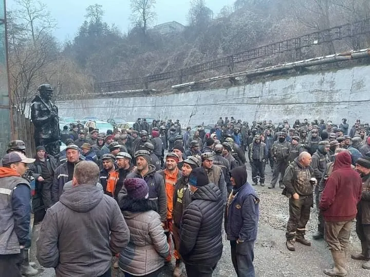 proteste valea Jiului