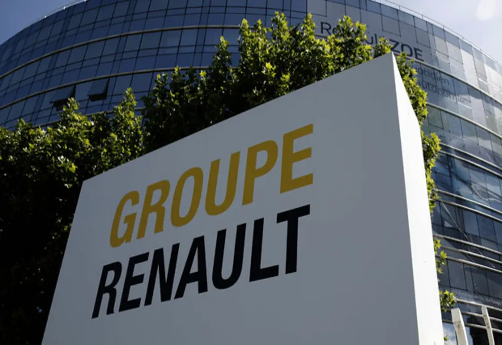 Renault şi-a suspendat activităţile la uzina din Moscova
