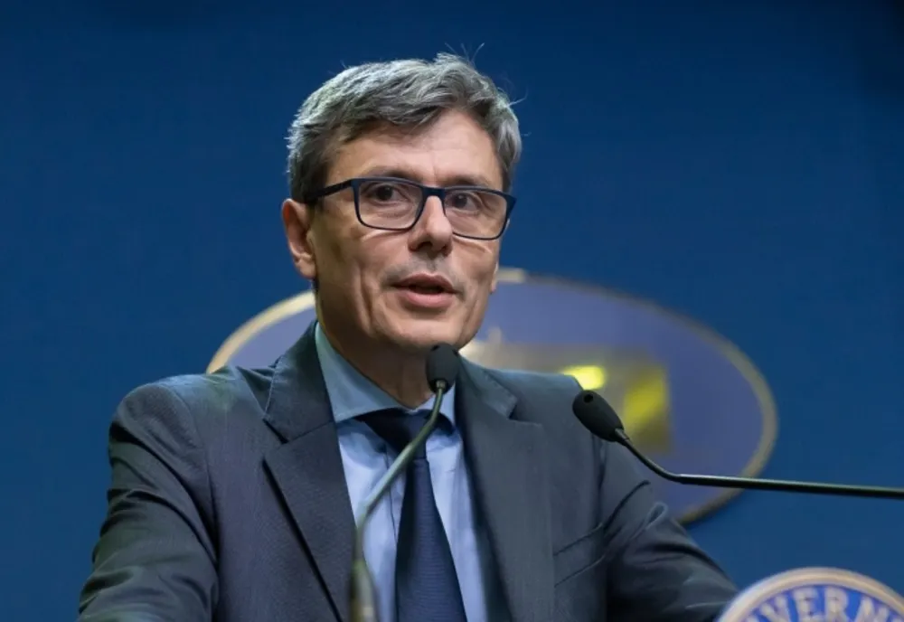 Ministrul Economie, Virgil Popescu