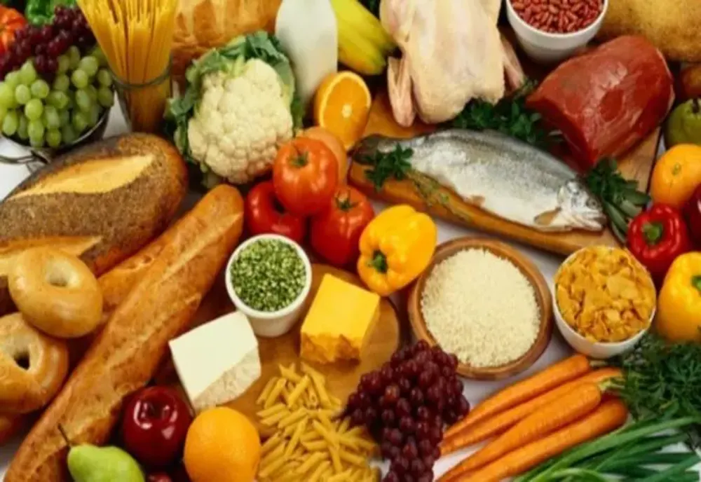 Prețul alimentelor continuă să crească, în ciuda anunțurilor de scădere a inflației. Cartofii s-au scumpit cu 6 %, legumele și conservele cu aproape 3%