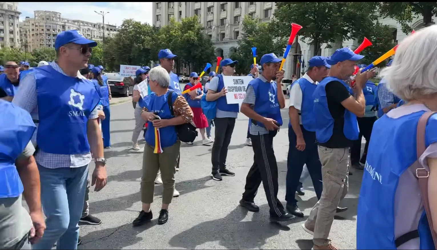 protest mediu