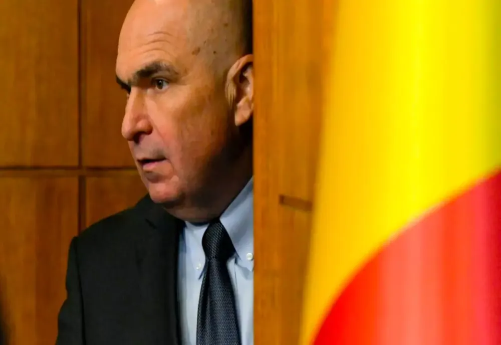 BOLOJAN PREGĂTEȘTE NOI MĂSURI DE AUSTERITATE DIN NOIEMBRIE, DUPĂ CE A ANUNȚAT O ȚINTĂ DE DEFICIT BUGETAR GREU DE ATINS