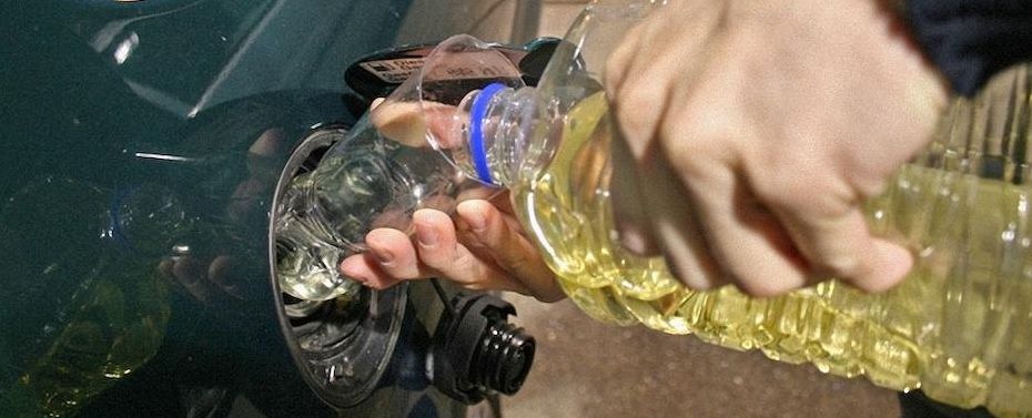 Alimentare cu sticla