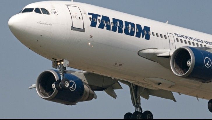 Tarom2332avion