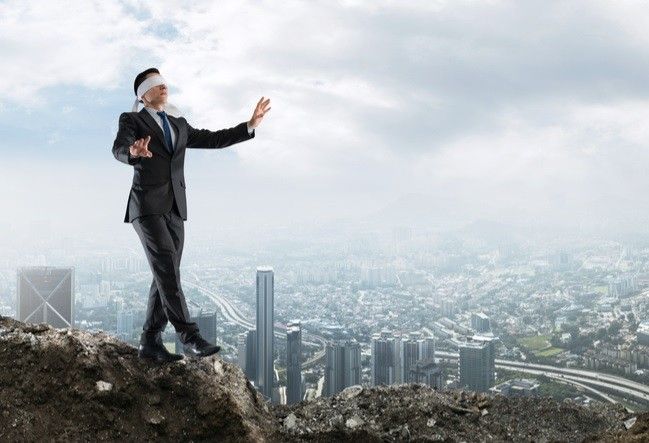 afaceri465405riscante