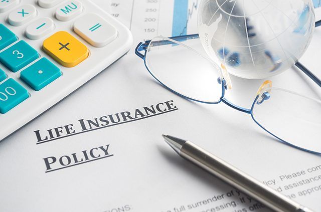 reading-life-insurance-policy-1-640x423