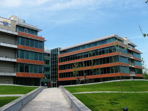 cladire-birouri-bucharest-business-park