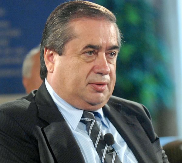 Succesul-din-criza-ioan-niculae