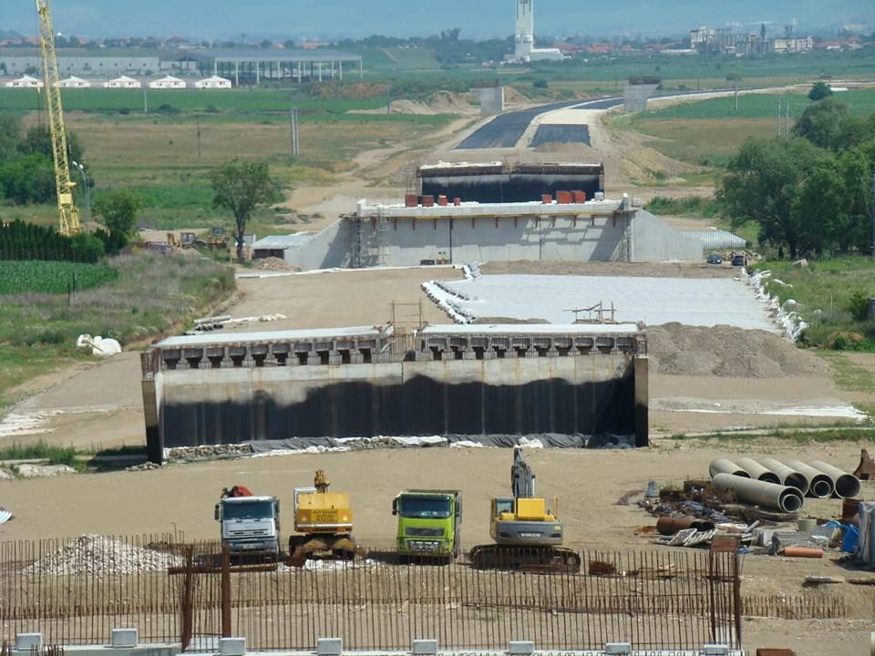 24019b6437f6e5a7c2b61827215