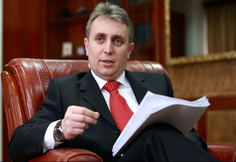 Ministrul Transporturilor: ”Am început un proces amplu de construcţie a noului Bucureşti”