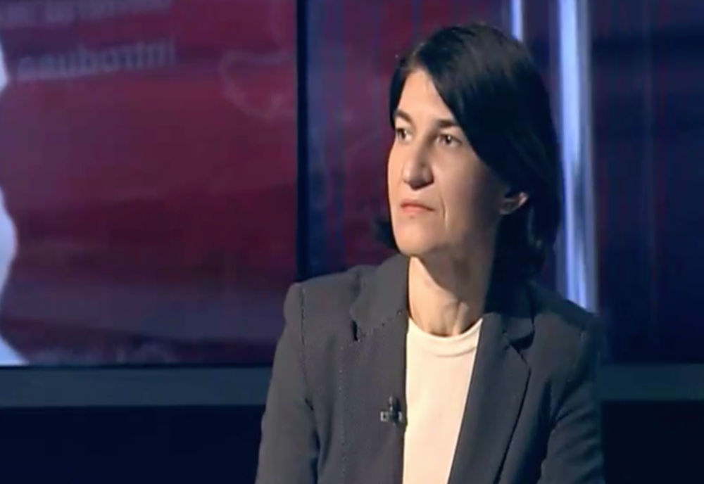 Violeta Alexandru acuză că unii fac serviciile PSD în Ministerul Muncii/ Despre salarii: Sunt dependente de economie