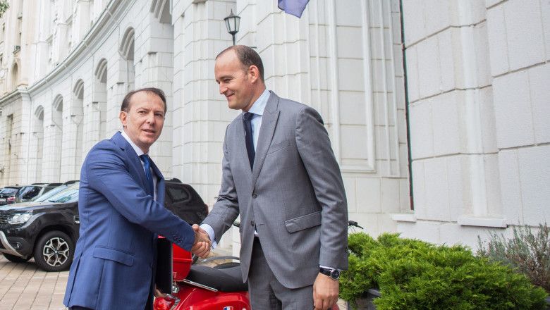 Florin citu si dan vilceanu