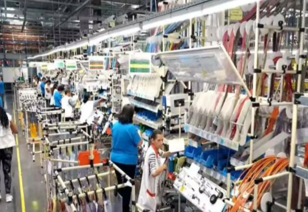 Un mare angajator din România și-a închis fabrica. Sute de angajați concediați