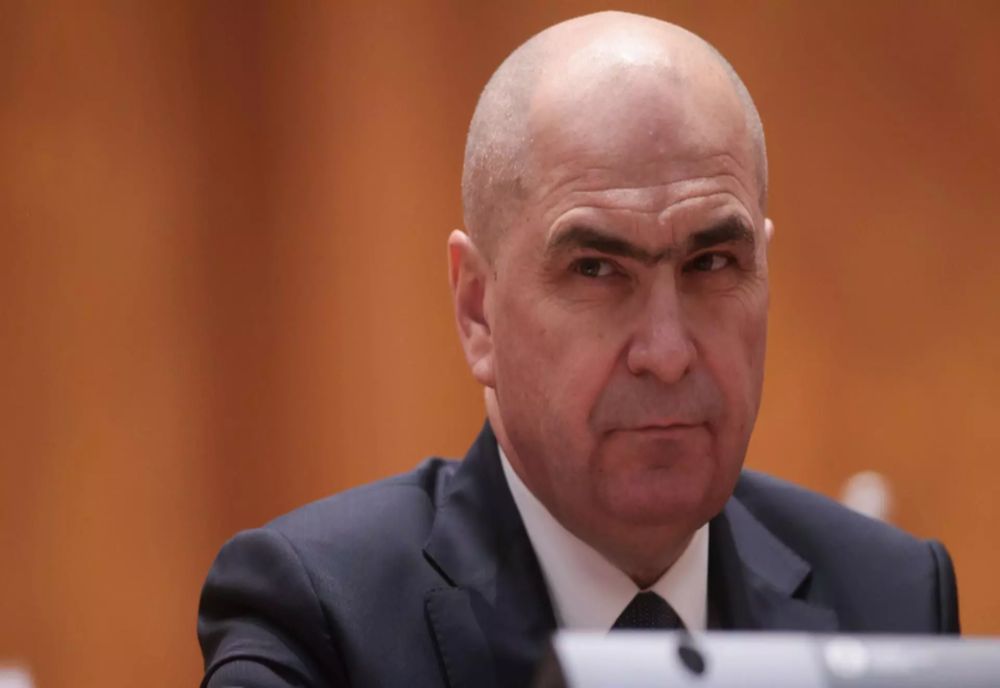 Opoziția depune o nouă moțiune simplă împotriva lui Ilie Bolojan. Ministrului interimar al Educației, pus la zid: „Cureaua este strânsă pe stomacul studenților”