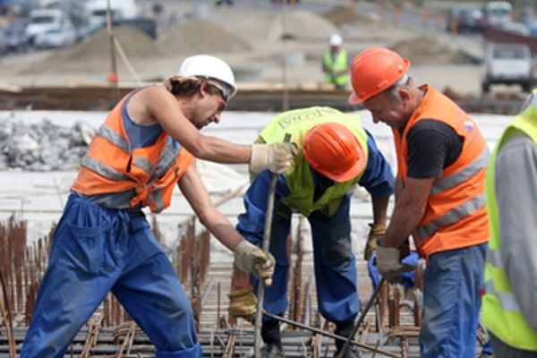 Evidența nu mai poate fi negată nici de ministrul Transporturilor: Șantierele patriei sunt fără excepție în întârziere