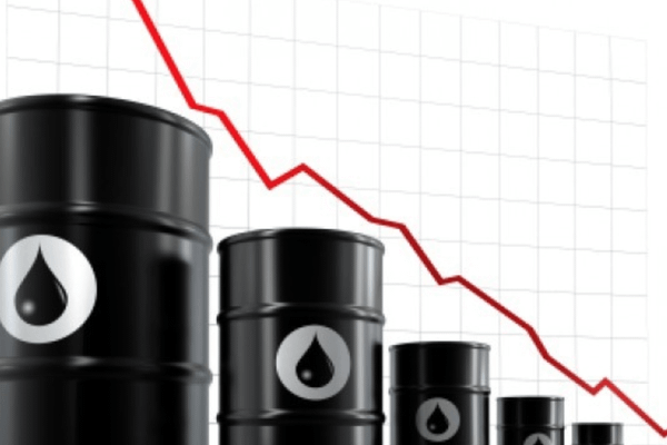 Vești bune pentru șoferi: petrolul s-a ieftinit masiv