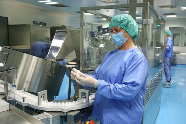 Producătorii de medicamente cer măsuri imediate pentru salvarea medicamentelor ieftine