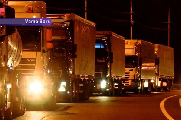 Guvernul o dă la pace cu transporatorii şi adoptă schema de ajutor de stat