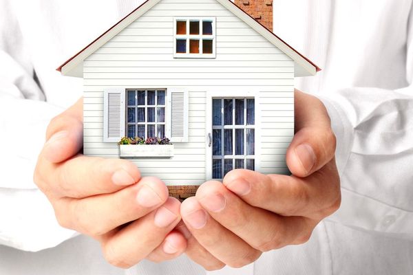 Cadrul legal există. Poți să îți faci propria societate de asigurări