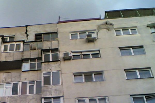 De azi, administratorii de bloc vor sta cu sabia lui Damocles deasupra capului