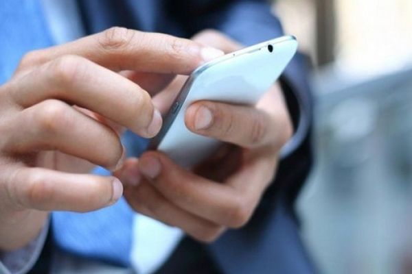 Euro urcă. Dolarul urcă. ROBOR urcă. Doar România coboară