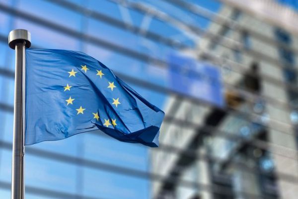 Avertisment fără precedent! Vezi cum e făcută praf Guvernarea în ultimul raport de țară al CE