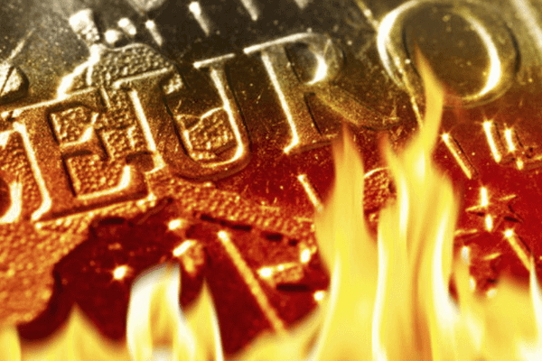 Euro ne arde la buzunar. Cel mai slab curs istoric al leului față de euro