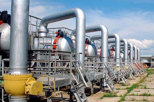 Plafonarea preţului gazelor, plusuri şi minusuri pentru producători