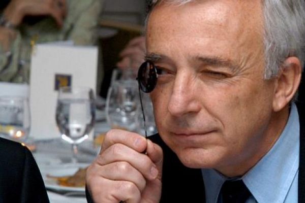 Isărescu susține că România are o stabilitate financiară robustă, dar se raportează la trecut