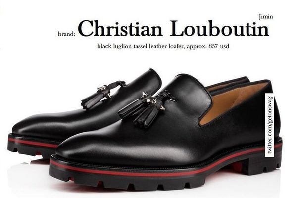 Marele business cu talpă roșie se întoarce la proprietarul de drept