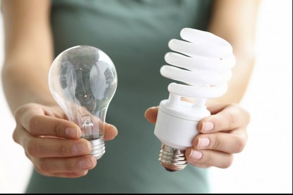 Atenție la becul din magazin! "Ne putem trezi cu probleme de sănătate"