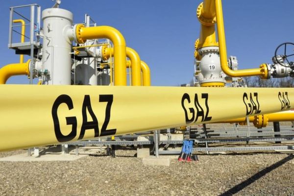 Gazele mai scumpe de luna viitoare. Un motiv pentru decizii comuniste în vremuri capitaliste?