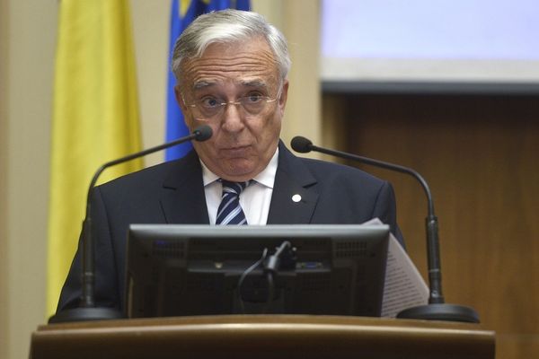 Banca Naţională menţine dobânda cheie la 2,5% an, în ciuda presiunii inflaţioniste