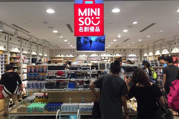 Retailerul japonez Miniso a intrat în România