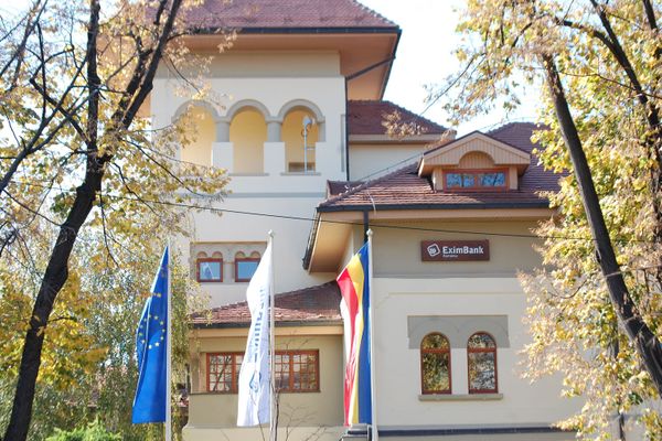 Tranzacţie spectaculoasă pe piaţa bancară din România