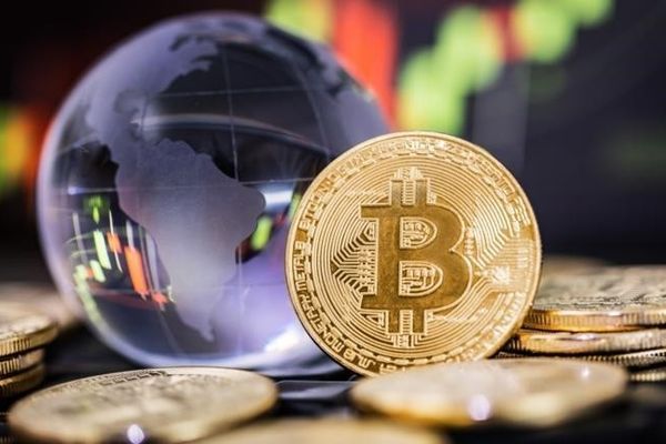 Nicușor Dan a retrimis în Parlament legea care propune scutirea de impozit pentru veniturile din criptomonede. Ce l-a nemulțumit pe președinte?