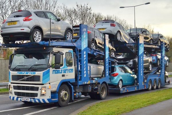 Atenție transportatori de marfă! MT pregătește triplarea prețului la roviniete