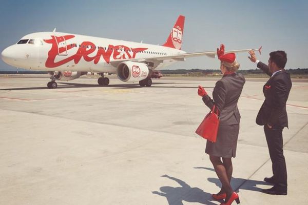Operatorul aerian Ernest Airlines întrerupe, din 8 octombrie, zborurile spre România