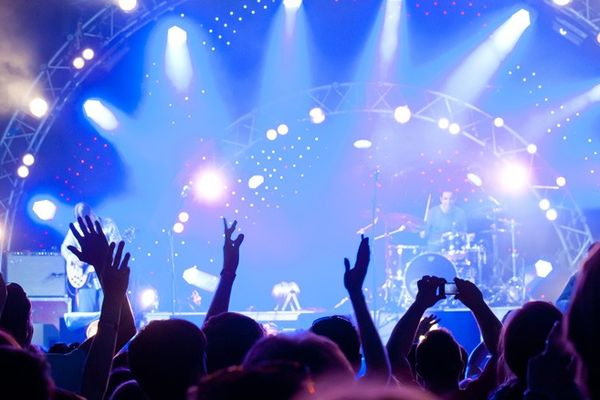 Piața locală de media și divertisment poate atrage 3,7 miliarde dolari, până în 2022