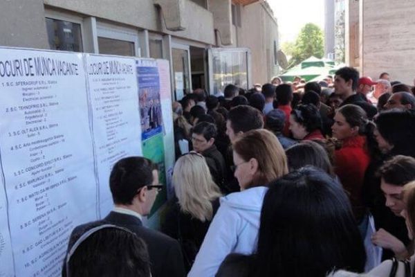Adevarata dimensiune a somajului in Romania: 180.000 de contracte de munca incetate!