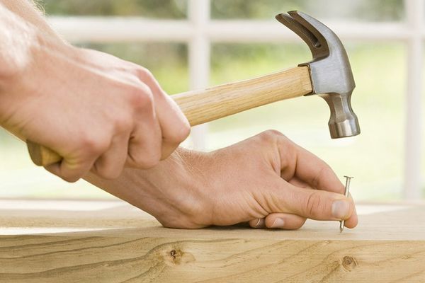 Tot pe loc, pe loc, pe loc ! BNR bate euro în cuie, la 4,63. ROBOR, pe topogan.