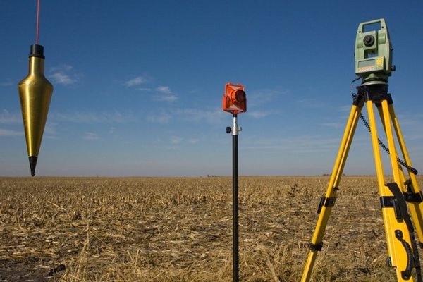 Licitație de 36 de milioane de euro la Agenția de Cadastru