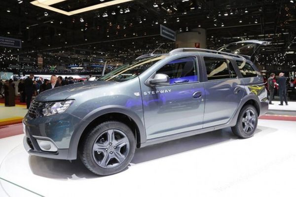 Vânzările de mașini noi, în creștere cu 30%. Vezi topul mărcilor