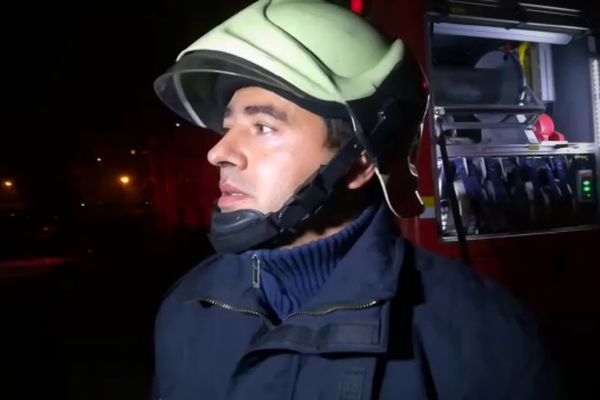 Chinezii au inventat prompterul cu față umană (VIDEO)