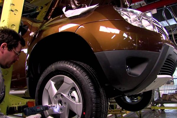 Noi ajutoare de stat pentru Dacia și alte firme din industria auto