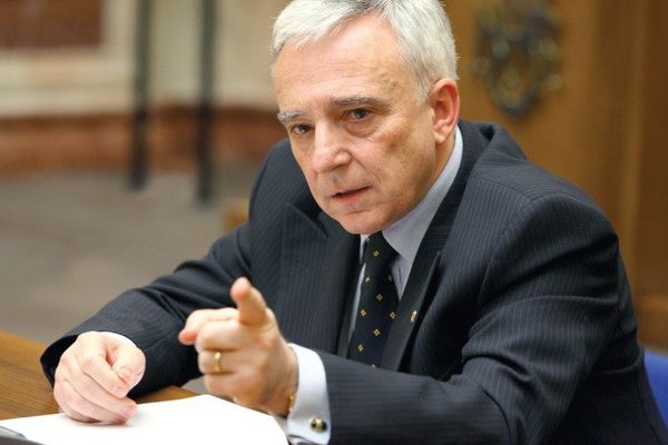 Cu ce provocări se confruntă România în 2019, potrivit lui Mugur Isărescu