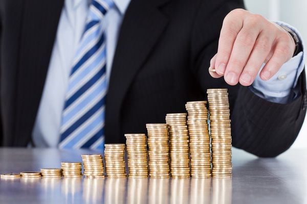 Dăncilă încearcă să calmeze apele. "Rectificarea bugetară nu înseamnă venituri reduse"